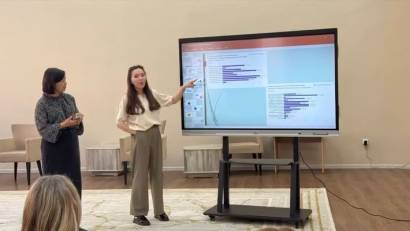 Балабақша қызметкерлерімен кездесу